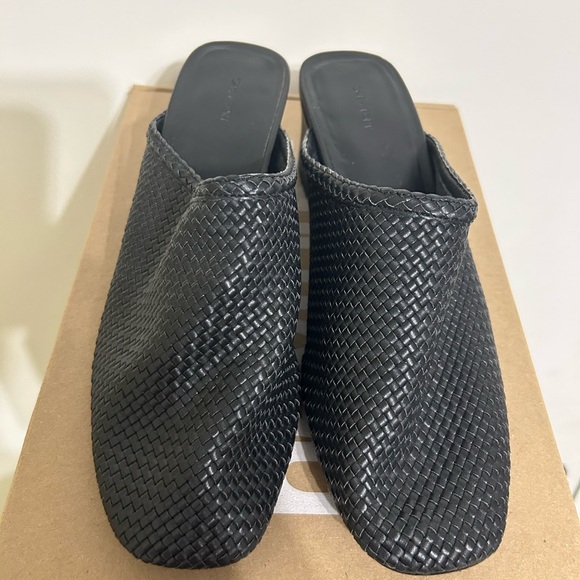 OAK + FORT Black woven slip on heels size 8 - Picture 4 of 5